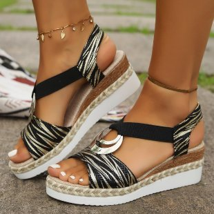 Arianna | Sandalias Cómodas Ergonómicas con Tacón Composición